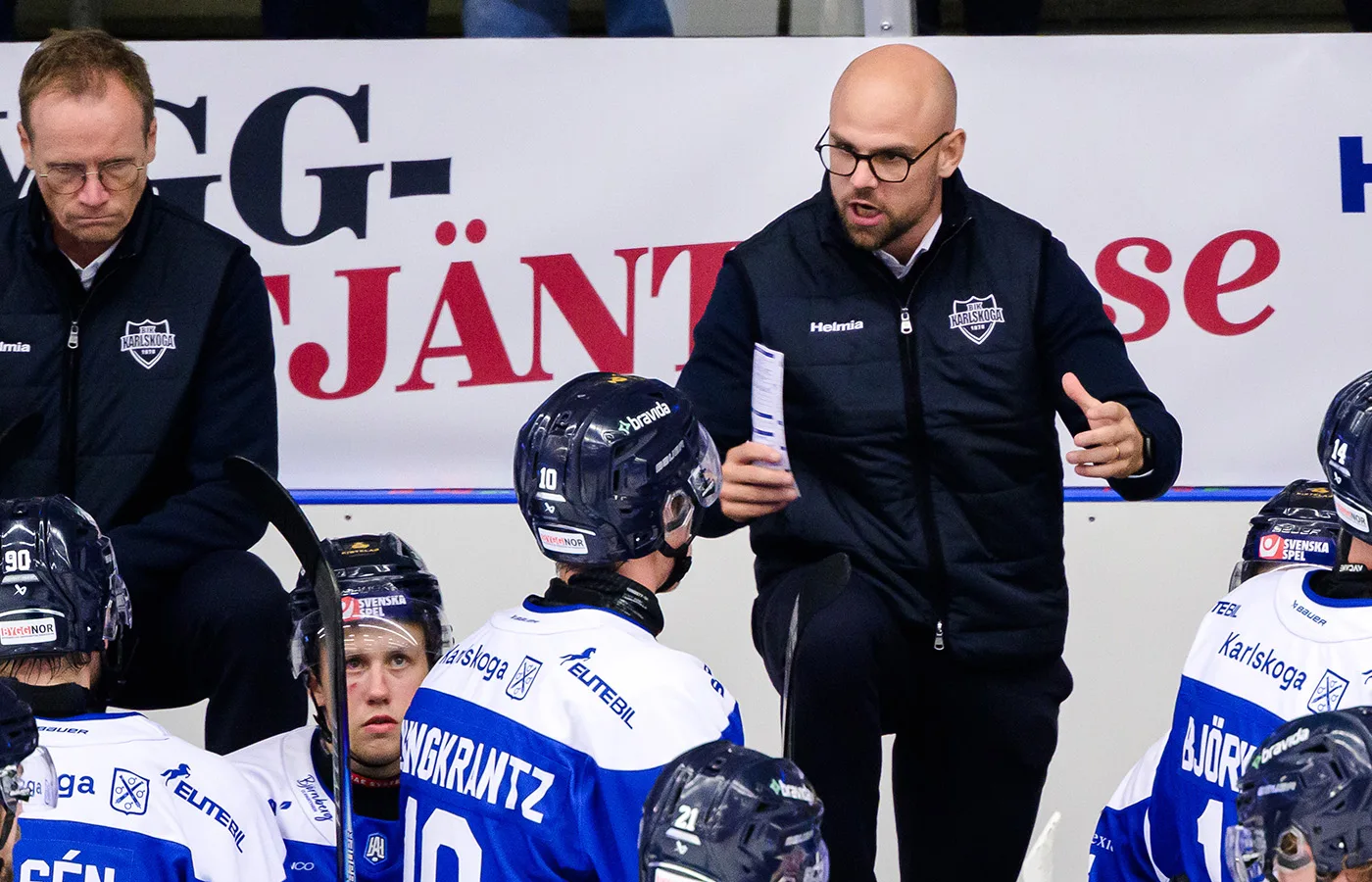 Manfall i Karlskoga: Ställer upp med tio (!) forwards
