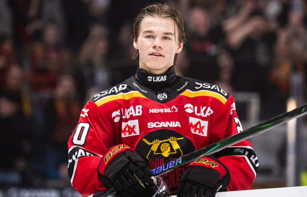 Casper Juustovaara Karlsson.