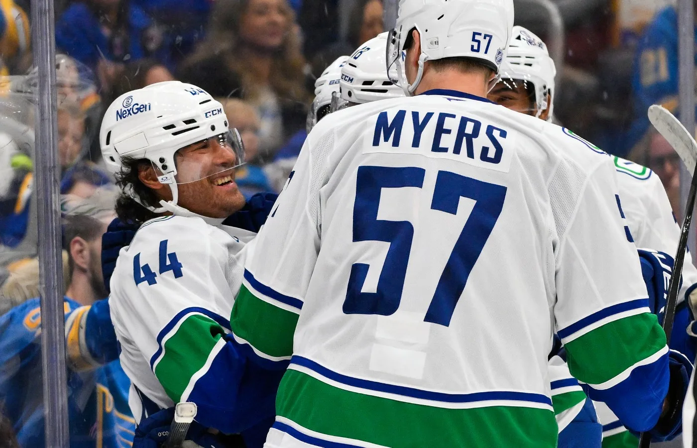 Kiefer Sherwood hattrick