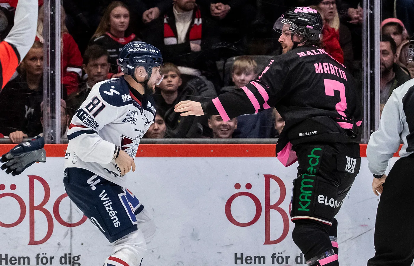 Stängs av efter slagsmålet: ”Avsiktligt utövat våld”