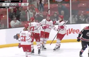 Svenske talangen gör succé – sköt historiskt mål