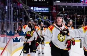 Nicklas Bäckström tas ut till Tre Kronor – poängkungens nobb