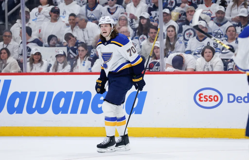 Svensken skadad på träning – missar NHL-premiären