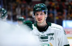 Beskedet: Stannar i Färjestad