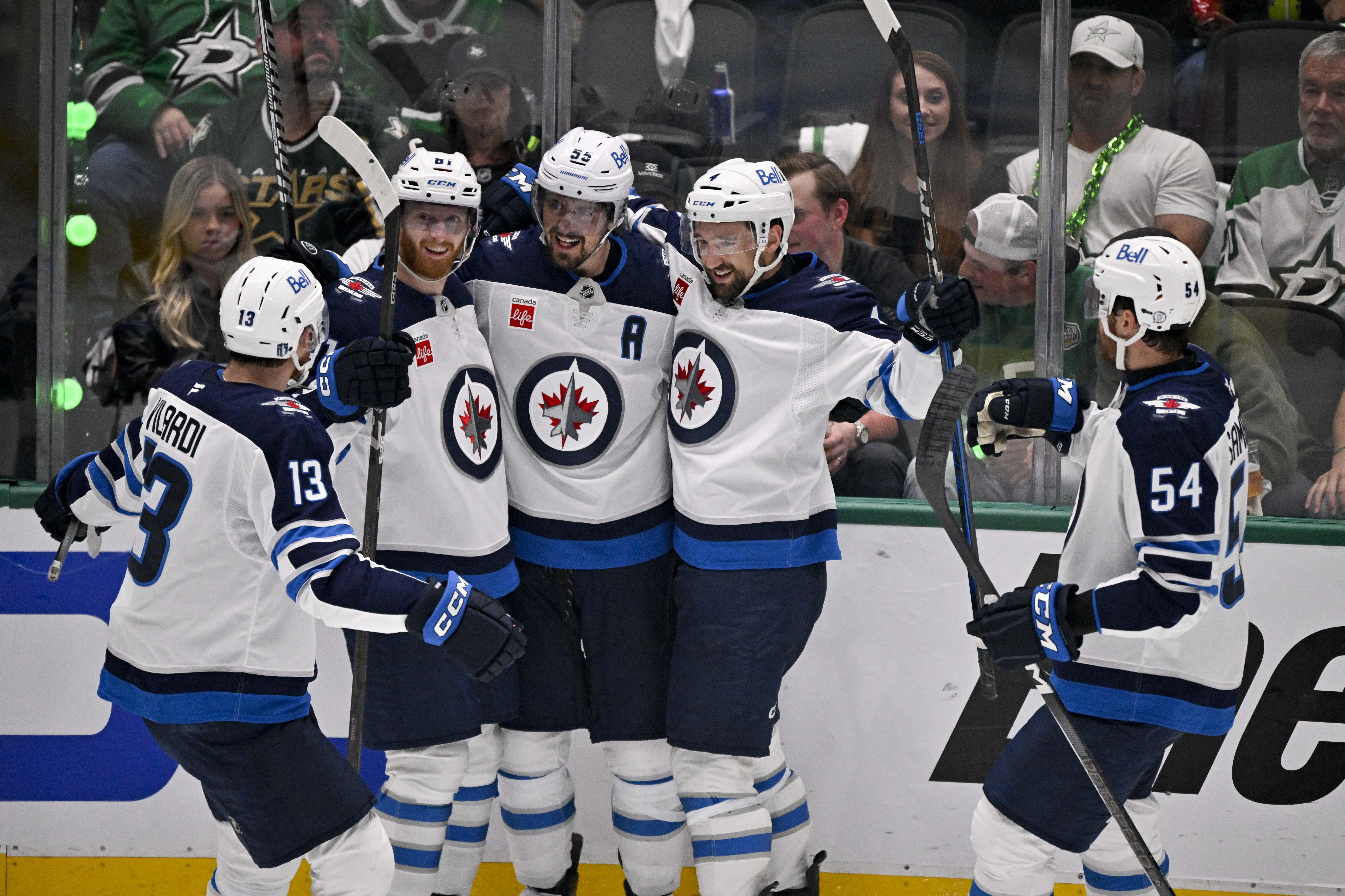 Formstarka Winnipeg vann mot Nashville