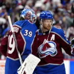Nathan MacKinnon gjorde två mål för Colorado i segern mot Buffalo