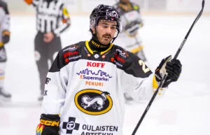 Uppgifter: Klar för SHL-spel – köps loss för miljonbelopp