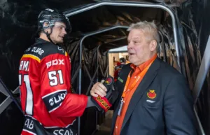 Uppgifter: Slutförhandlar med skarpskytten