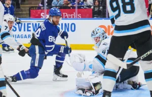 Nylander förlänger långa poängsviten