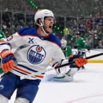 NHL-svensken kvitt skadan – gör säsongsdebut i natt