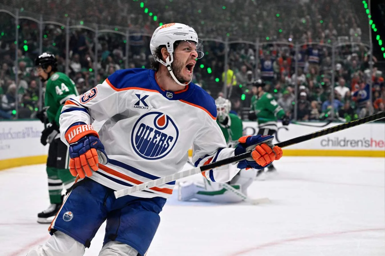 NHL-svensken kvitt skadan – gör säsongsdebut i natt