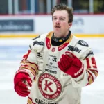 Stjärnspelaren saknas i rivalmötet – efter rykten