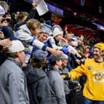 Filip Forsbergs fina gåva: ”Hockey är en dyr sport”