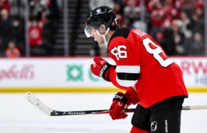 Superstjärnan skadad – på lagmiddagen