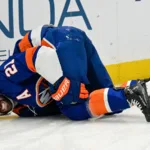 TV: Skadade korsbandet – och fortsatte spela