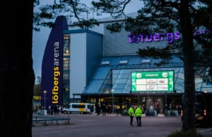 Ungdomsspelare i Färjestad misshandlad efter rivalmötet