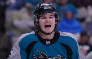 Tilltänkte JVM-backen får stanna i NHL