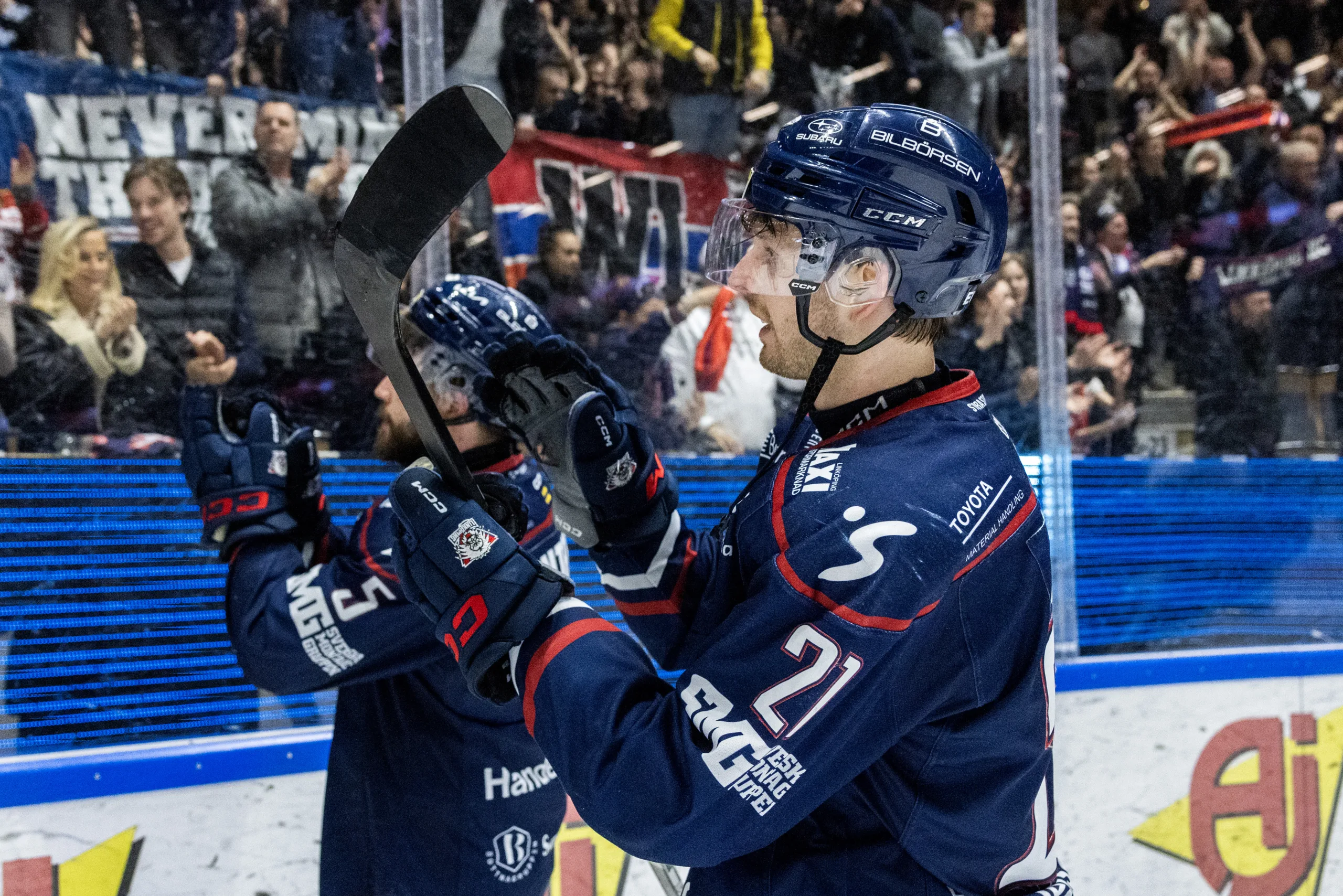 LHC avgjorde i sista perioden och vann mot Timrå IK