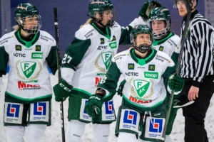 Färjestads Ella Albinsson tvåmålsskytt i segern mot HV 71