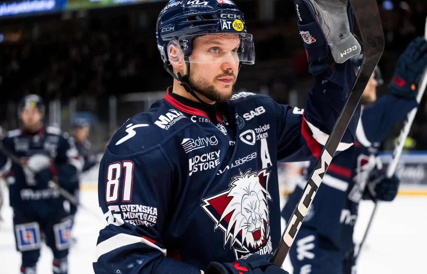 Smällen: Blir borta året ut