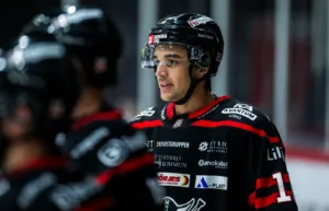 Uppgifter: Jagas av flera SHL-lag