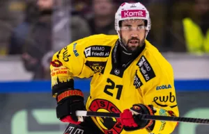 Klubbikonen tvingas sluta efter operationen