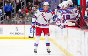 Bakslaget: NHL-svensken blir borta länge