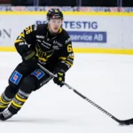 Före detta SHL-backen skriver klubbhistoria
