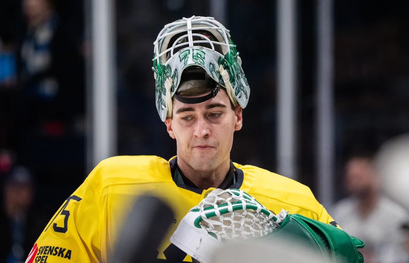 Tre Kronor-seger – efter Holms jätteinsats