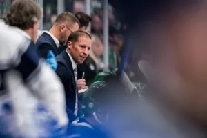 Beskedet: Cam Abbott får sparken i USA