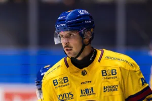 Uppgifter: Djurgårdsfloppen lämnar för kontroversiell klubb