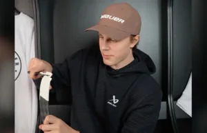 TV: Så tejpar Ivar Stenberg sin Bauer-klubba