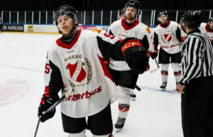 Hanviken vann – efter hattrick av Jacob Samuelsson