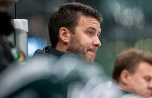 Uppgifter: Kan lämna Färjestad – för allsvenskt jobb