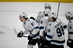 Seger i förlängningen för Utah Mammoth mot Pittsburgh