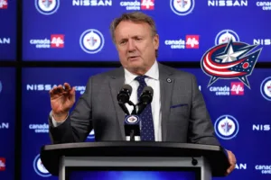 Skrällen: Pensionerad NHL-tränare tar över krislaget