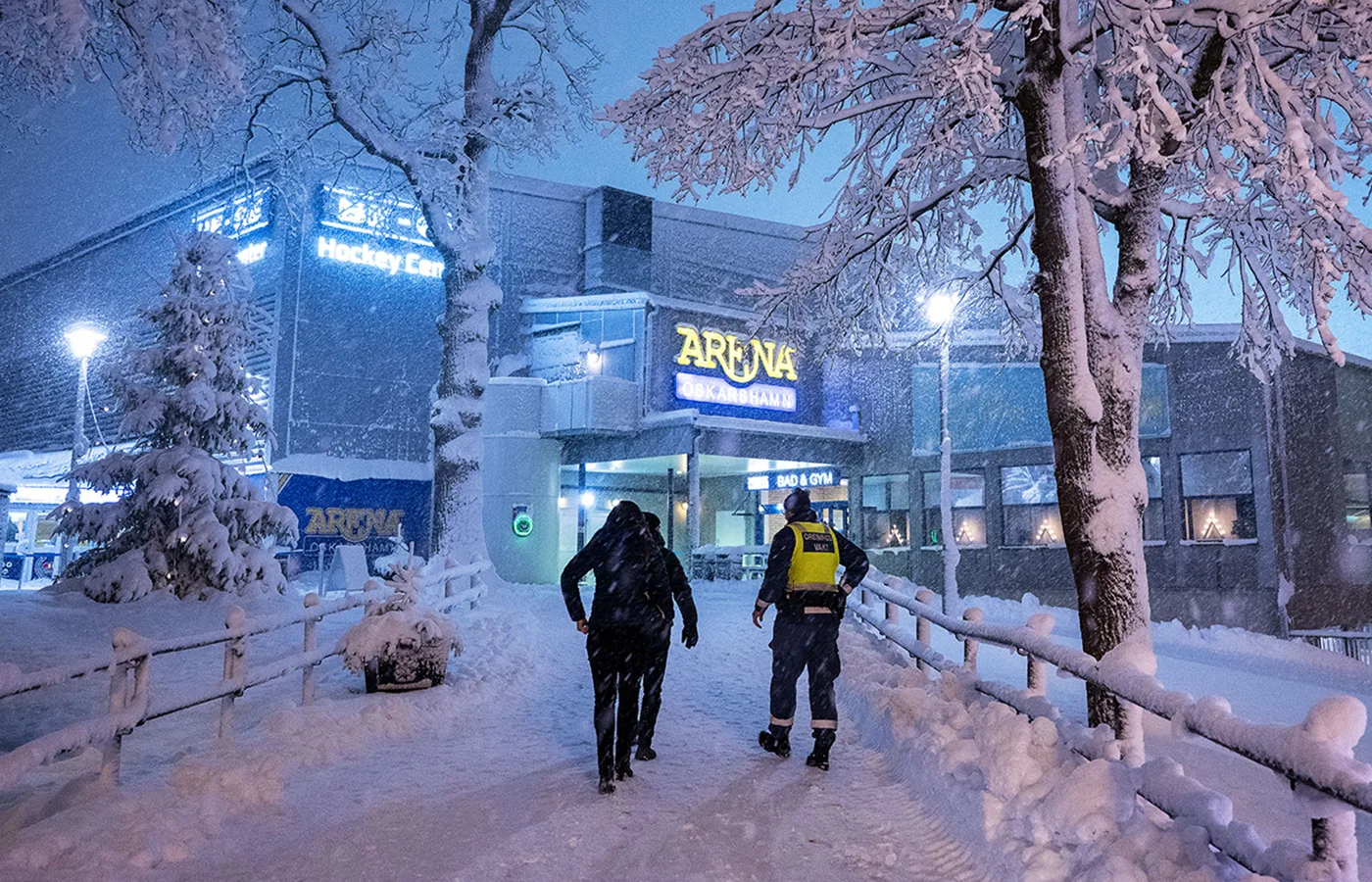 Arenan tvingas stänga – efter snöovädret