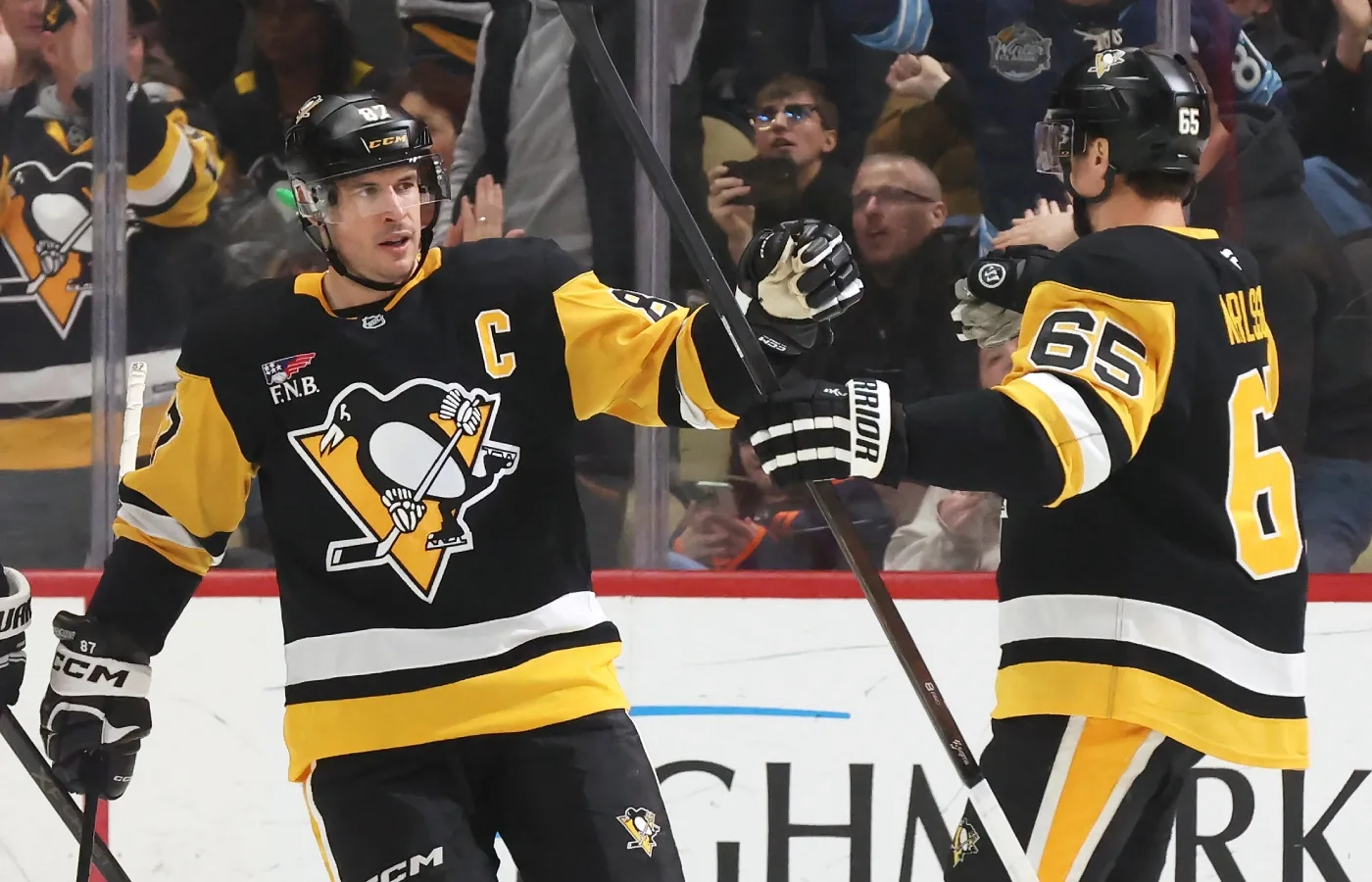 Erik Karlssons mäktiga milstolpe: 900 poäng