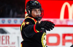 Glädjebeskedet: Stjärnan stannar i Brynäs