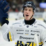 HV71 säljer JVM-forwarden – lämnar omgående