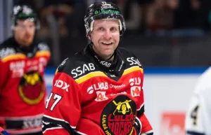 Uppgifter: Här hamnar Leo Komarov