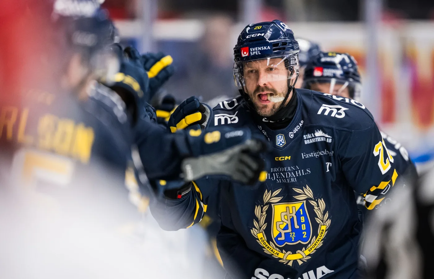 Uppgifter: Marcus Eriksson återvänder till svensk hockey
