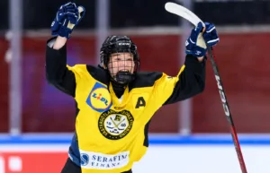 Sverige vinner premiären – efter ”tiornas” mål