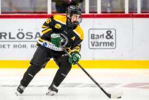 Efter succén i TV-pucken – skriver långt kontrakt med Färjestad