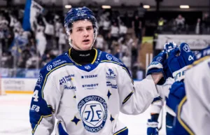 Tunga tappet: Talangen försvinner på landslagsuppdrag