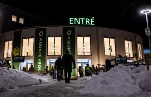 Match ställs in – efter snöovädret