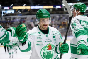 Rögles Karson Kuhlman bakom två mål i segern mot Timrå IK