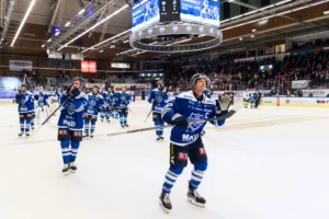 Bik Karlskoga slog Nybro efter Oliver Eklinds dubbel