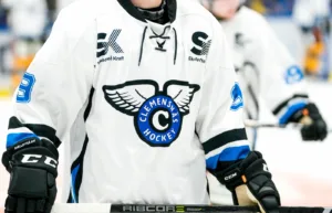 Drar sig ur kvalspelet – degraderas till tvåan