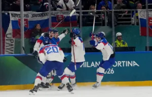 Sverige tappade gruppsegern – med 39 sekunder kvar